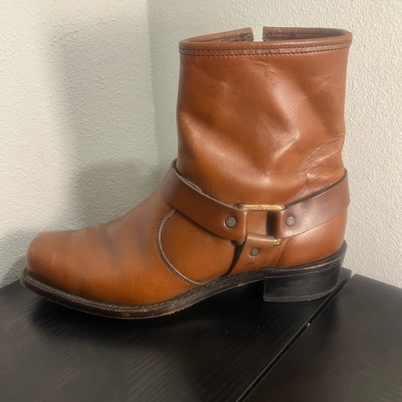 Men’s Custom Biker Double Harness Saddle Colored Boots